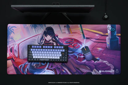 Arbiter Studio x NIJISANJI EN - Arbiter Studio × NIJISANJI EN – Meloco Kyoran 聯名電競周邊系列（日文 JIS 配置鍵盤、布質滑鼠墊及玻璃滑鼠墊）