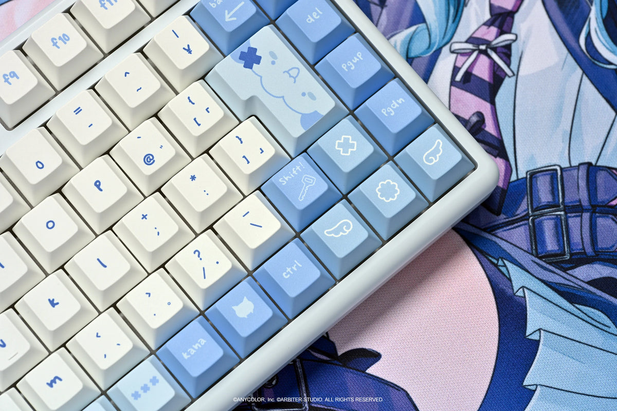 Arbiter Studio x NIJISANJI EN - Arbiter Studio × NIJISANJI EN – Elira Pendora 聯名電競周邊系列（日文 JIS 配置鍵盤、布質滑鼠墊及玻璃滑鼠墊）